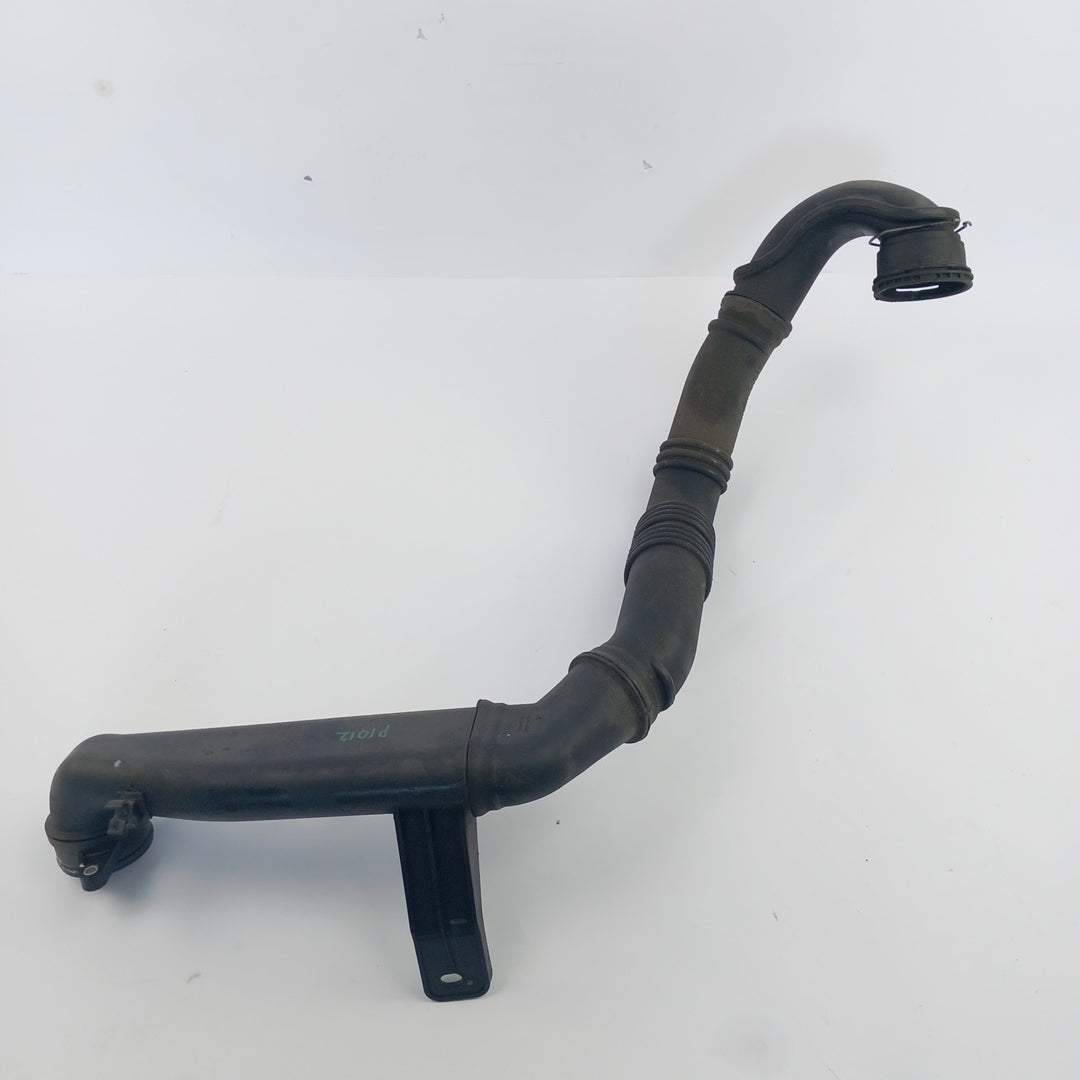 Маркуч интеркулер изход Opel Astra J 2,0 CDTI A20DTH