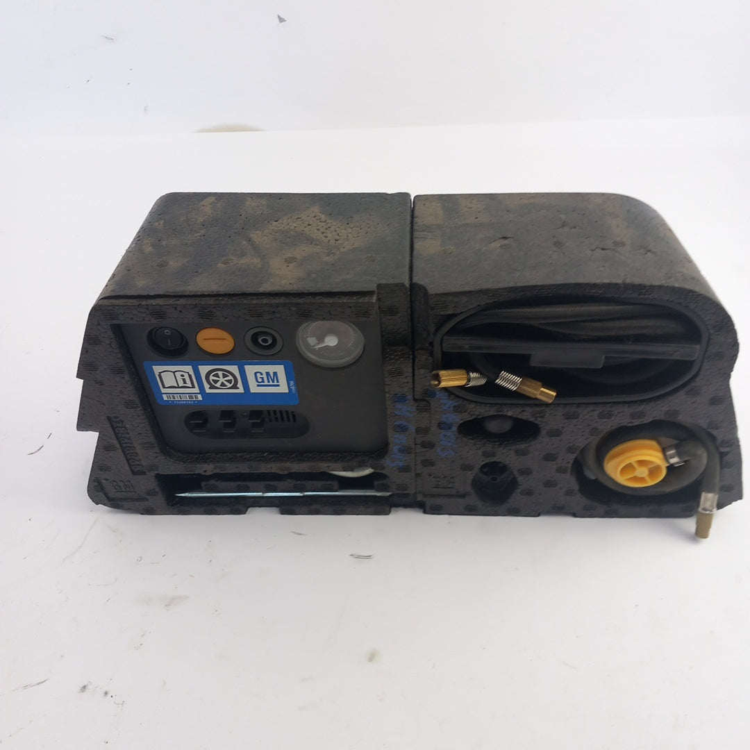 Комплект спукана гума компресор Opel Meriva B