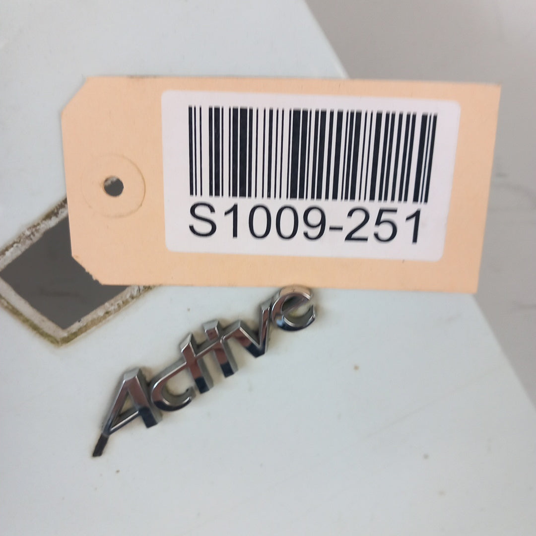 Калник преден ляв Z474 Бяло Opel Meriva B