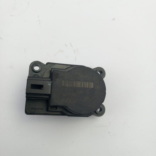 Моторче клапи климатик/парно 13372987 Opel Meriva B