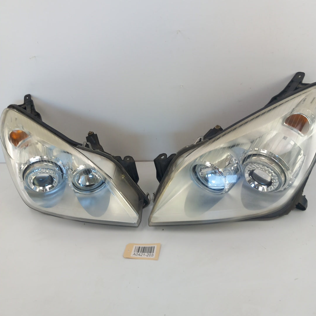 Фарове комплект angel eyes дневни светлини Opel Astra H 1,8 GTC Angel eyes Opel Astra H