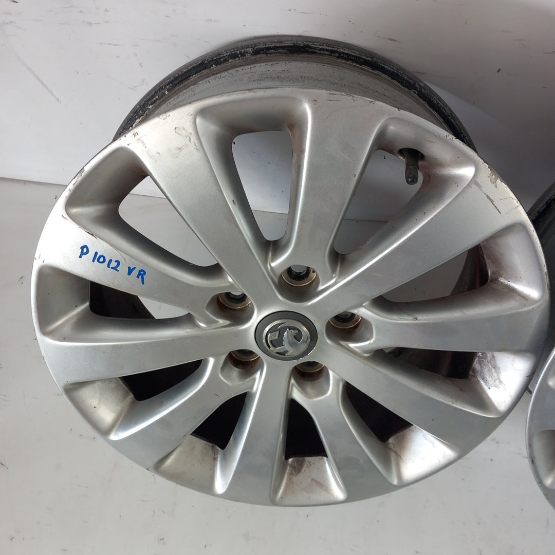 Комплект 17" цола алуминиеви джанти 7Jx17 5x115 IS44 Opel Astra J