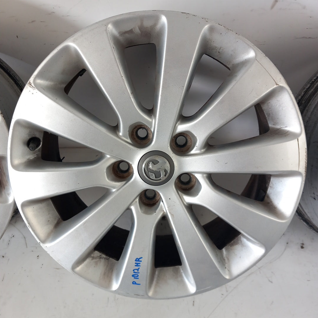 Комплект 17" цола алуминиеви джанти 7Jx17 5x115 IS44 Opel Astra J