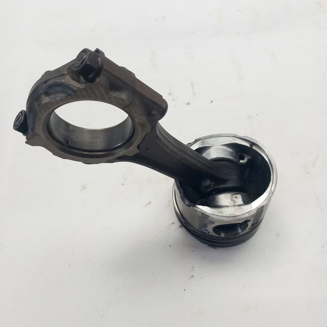 Бутало с биела Z17DTH Opel Astra H 1,7 CDTI