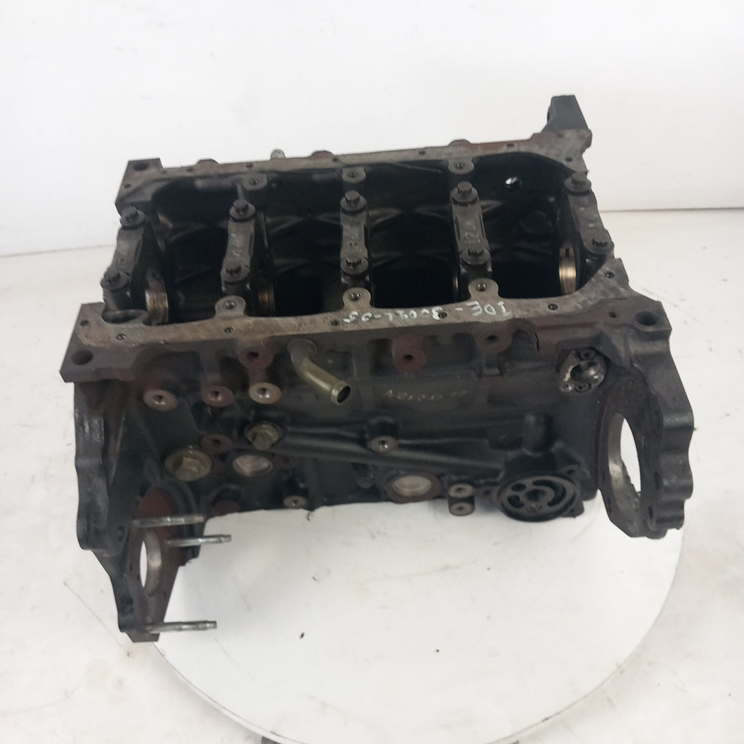 Блок двигател с дефект за РЕМОНТ Z17DTH Opel Astra H 1,7 CDTI