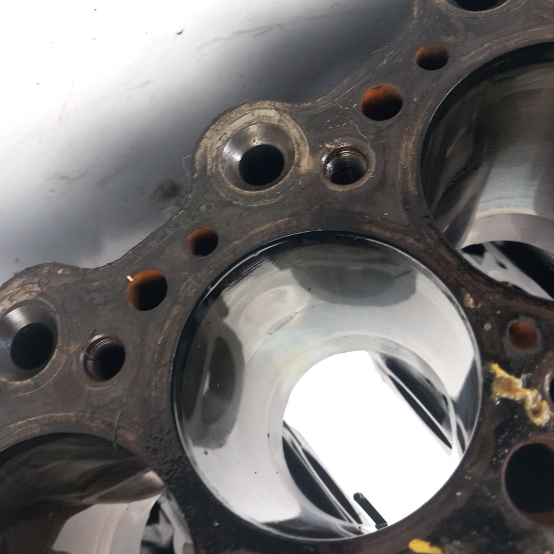 Блок двигател с дефект за РЕМОНТ Z17DTH Opel Astra H 1,7 CDTI