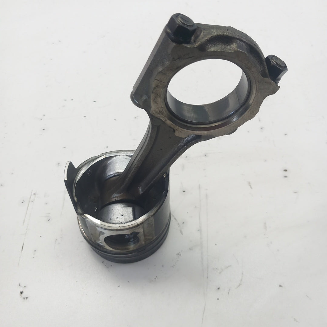 Бутало с биела Y17DT; Y17DTL Opel Corsa C Combo C Meriva A Astra G 1,7 DTI