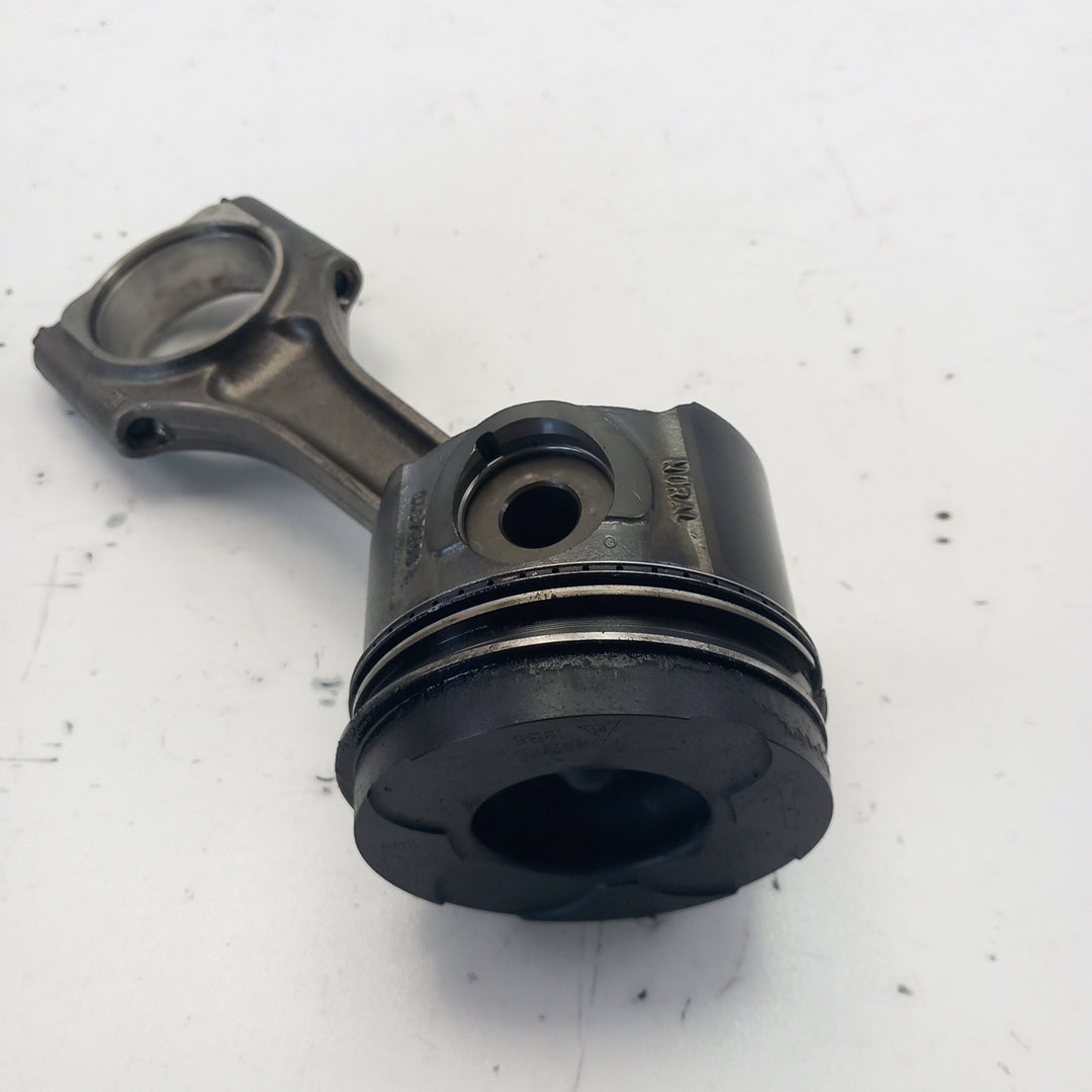 Бутало с биела Y20DTH Y20DTL Opel Astra G Zafira A Signum Vectra B/C 2,0 DTI