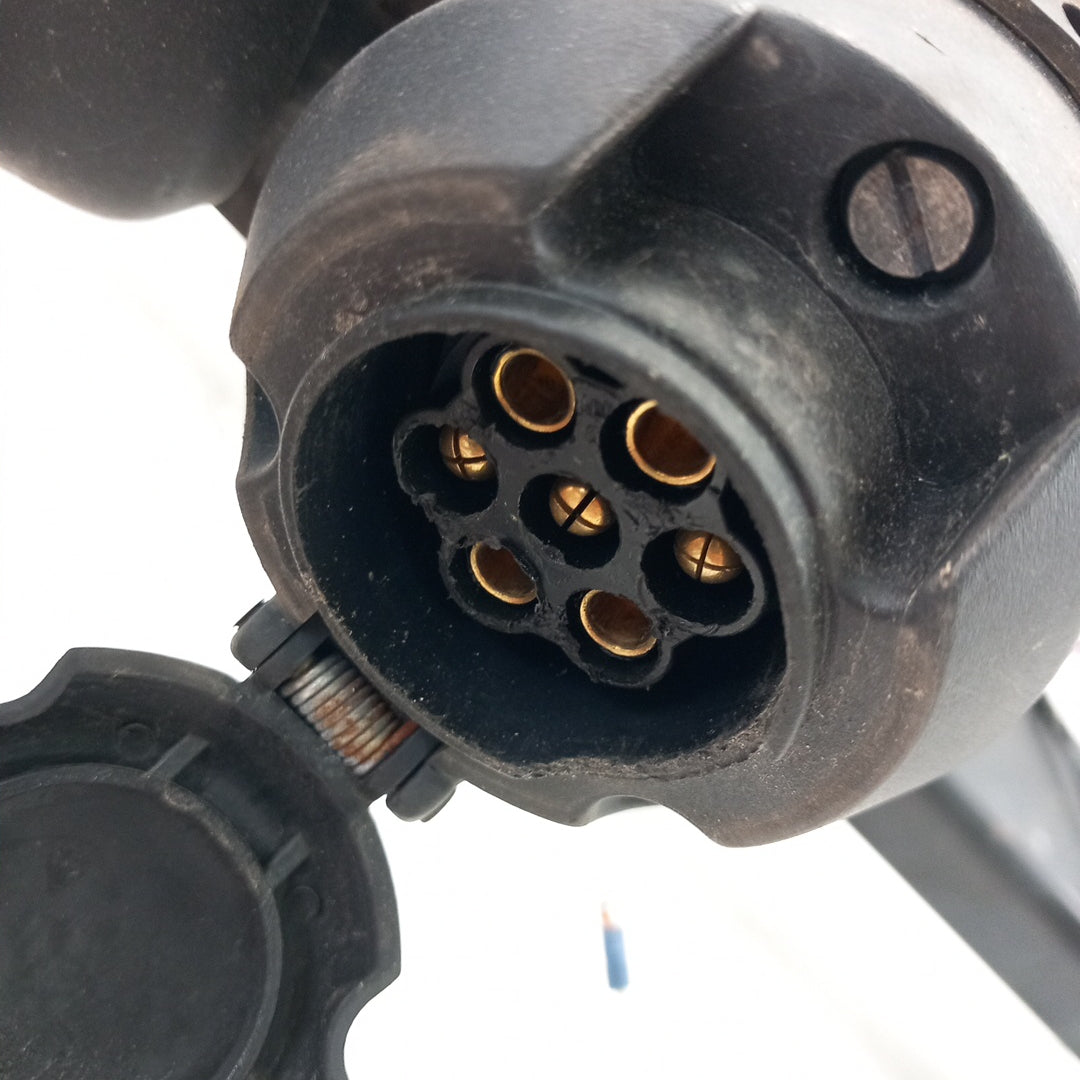 Теглич с кабел Dacia Duster I HS