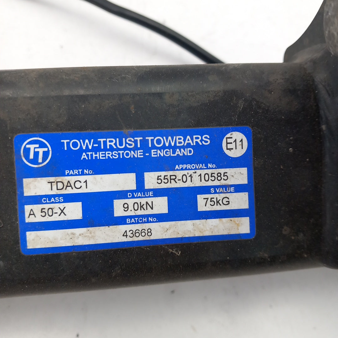 Теглич с кабел Dacia Duster I HS