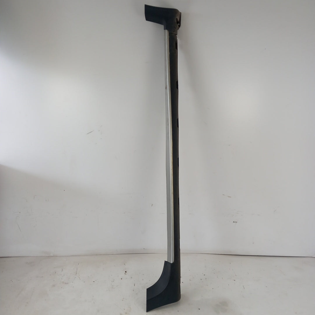 Праг десен Dacia Duster I HS