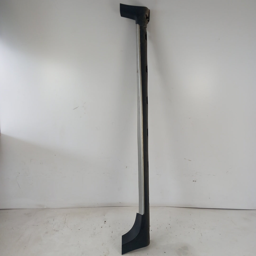 Праг десен Dacia Duster I HS