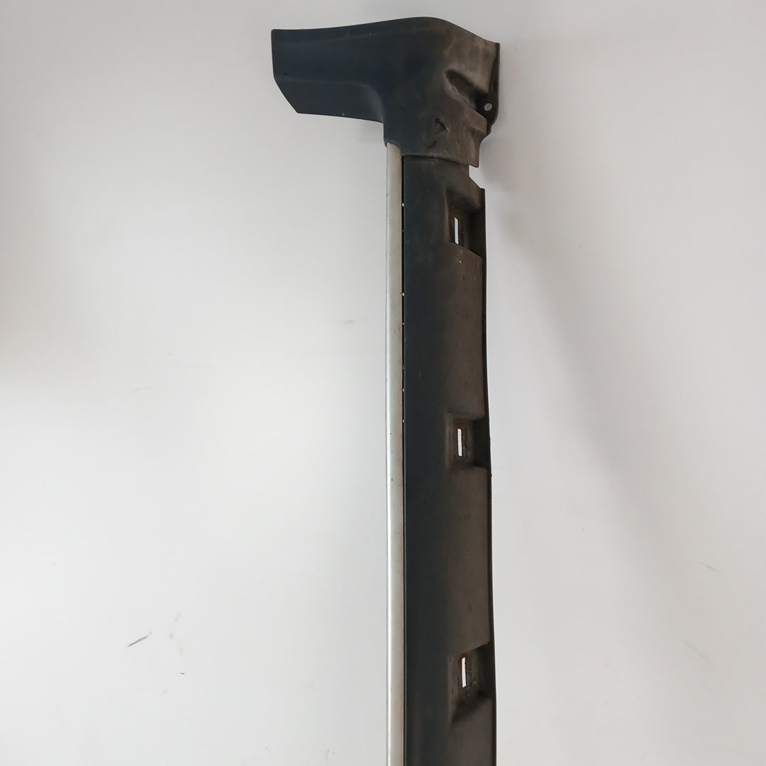 Праг десен Dacia Duster I HS