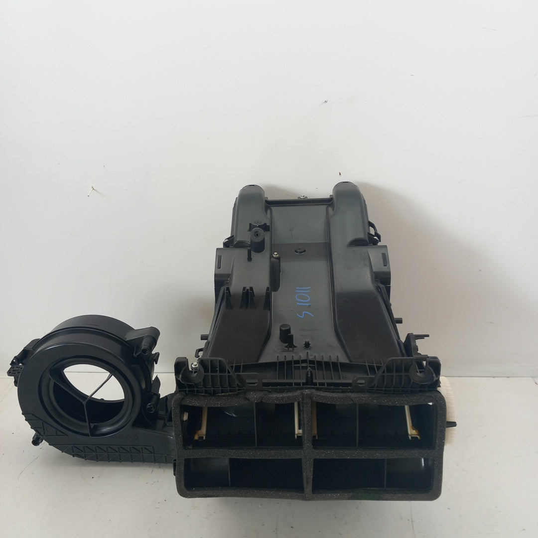 Кутия за парно Opel Meriva B