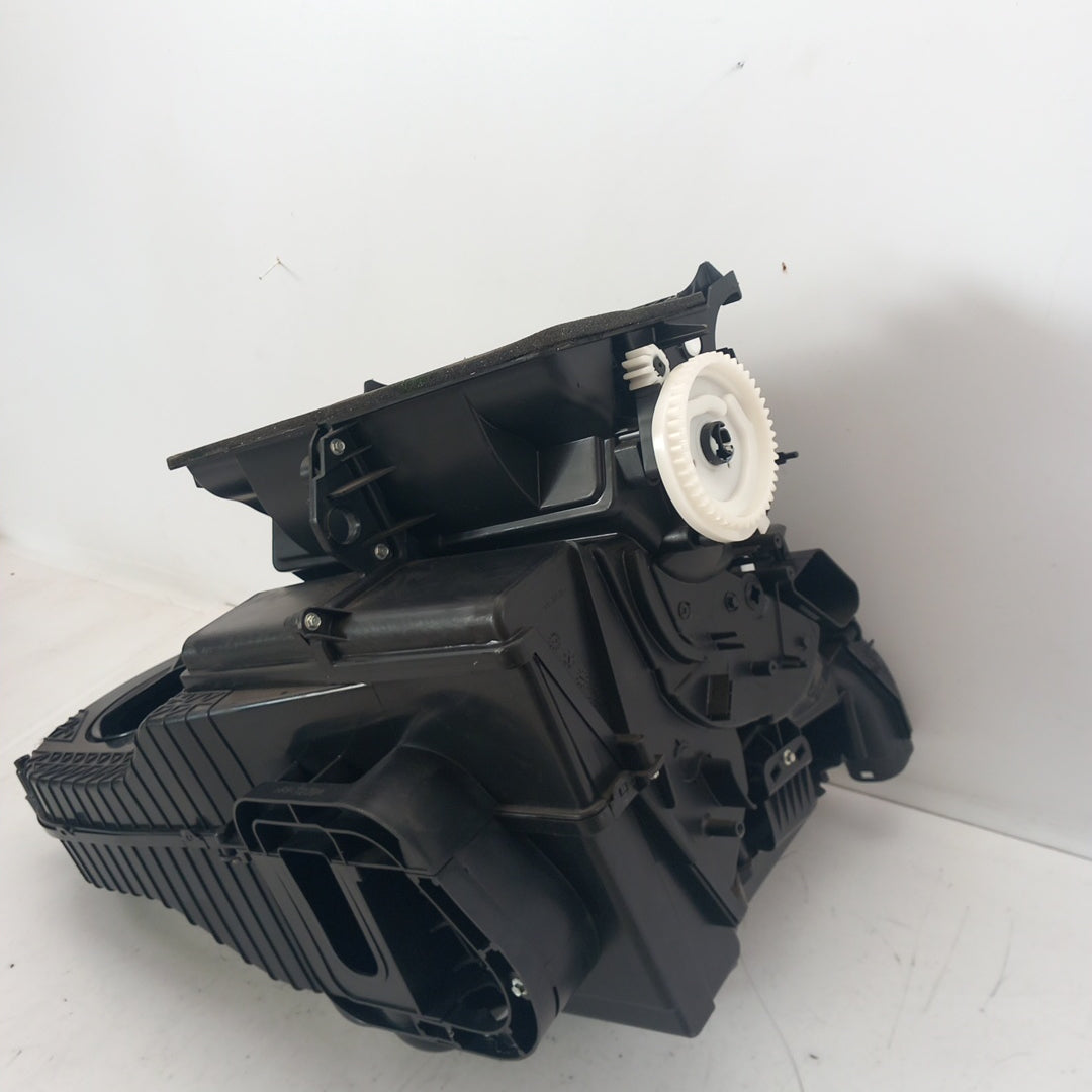 Кутия за парно Opel Meriva B