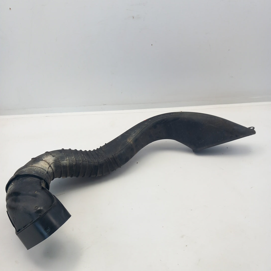 Въздуховод кутия въздушен филтър Липсва държач Opel Insignia A 2,0 CDTI 170 PS B20DTH