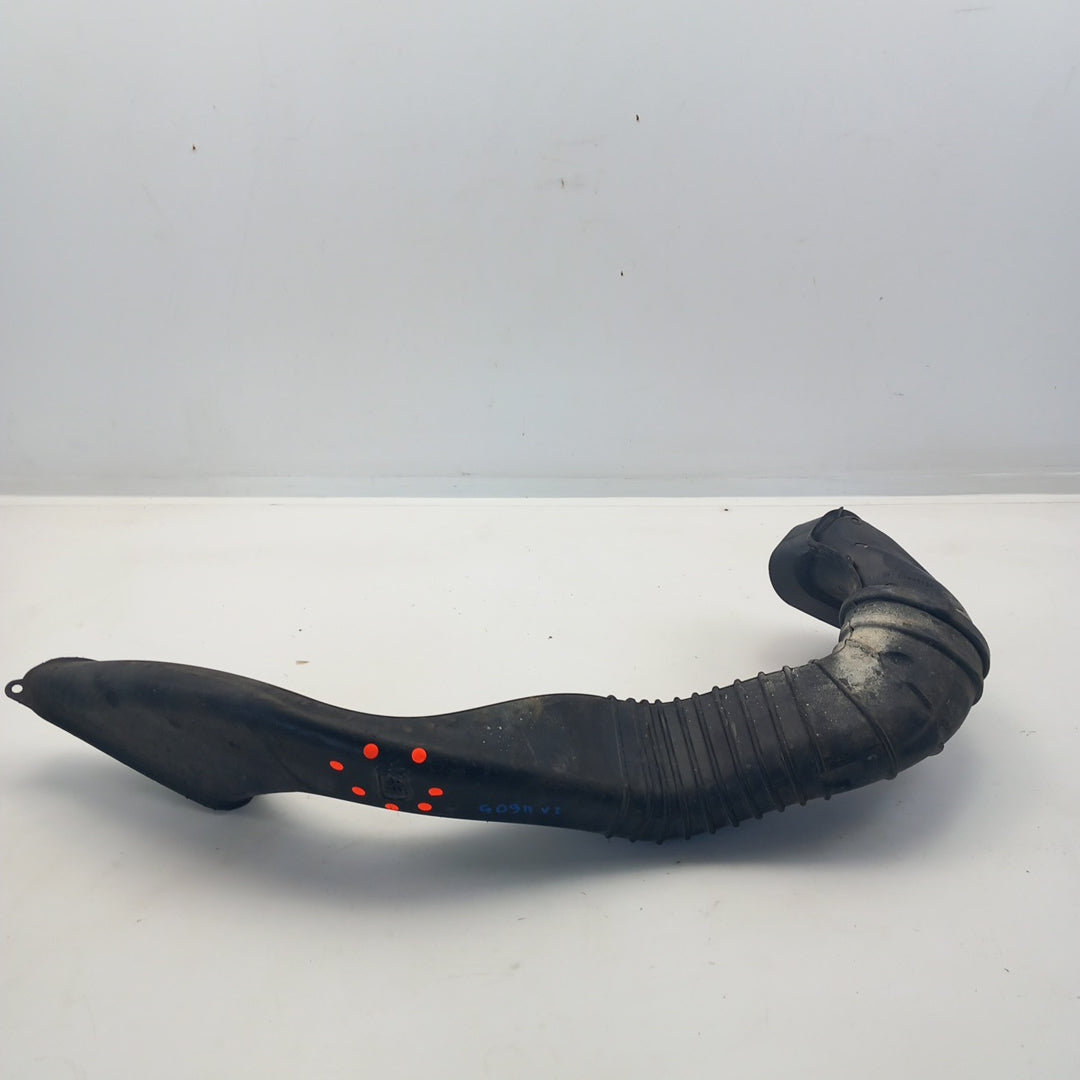 Въздуховод кутия въздушен филтър Липсва държач Opel Insignia A 2,0 CDTI 170 PS B20DTH