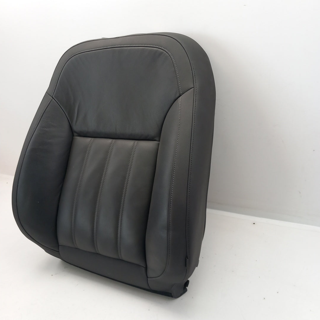 Седалка гръб предна лява Кожени седалки с подгряване TAAT Opel Insignia A хечбек