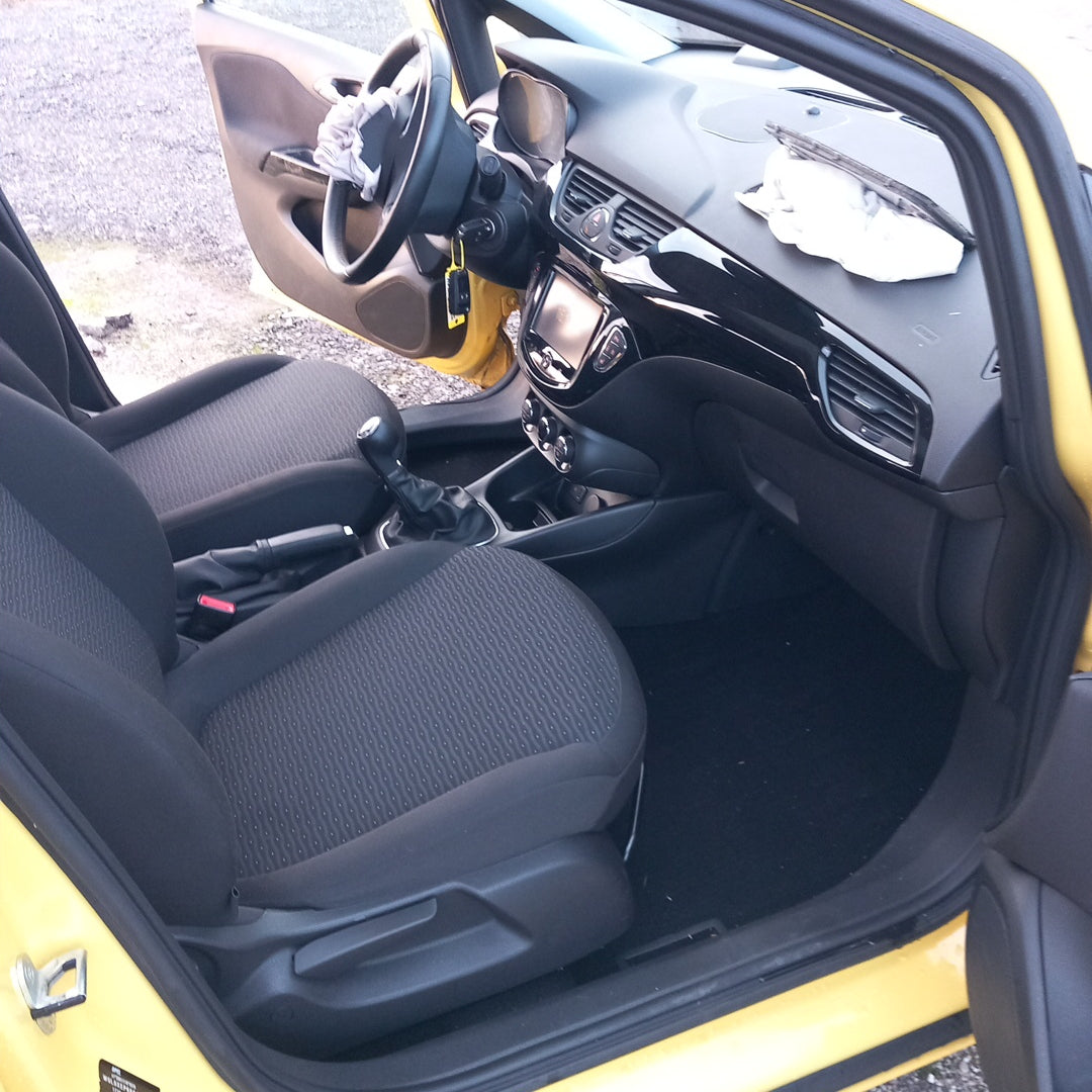 Opel Corsa E yellow 1,4 turbo 101 кс B14NEJ 2015 г./ X1501 снимки