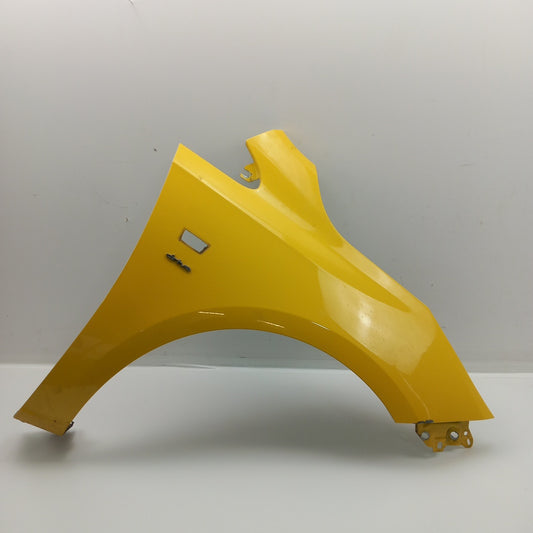 Калник преден десен Z40Q Sunny Yellow Opel Corsa E