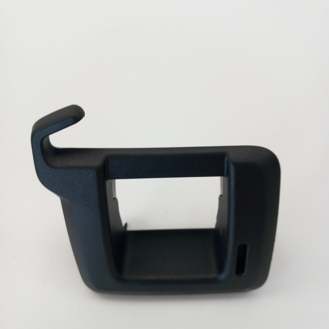 Капак ляв закопчалка облегалка задна седалка Opel Corsa E