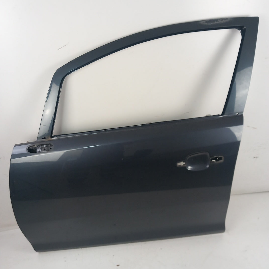 Врата предна лява Metro Blue Z168 Opel Corsa D 5-Türer