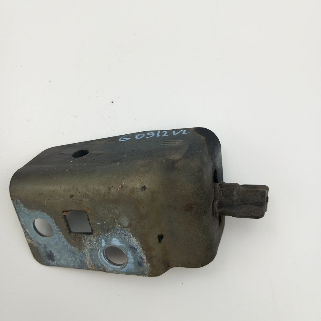 Носач ляв фар Opel Insignia A