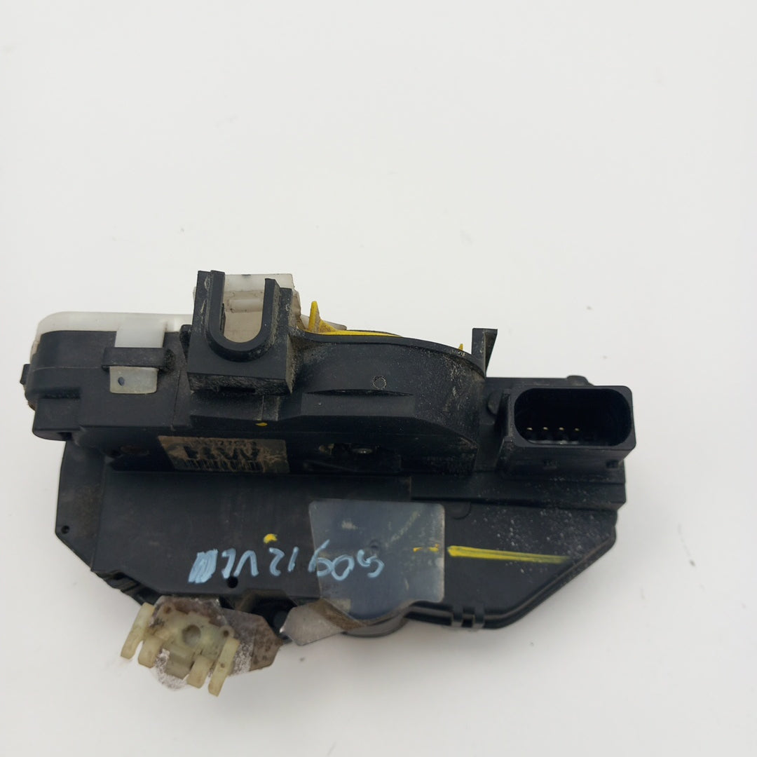 Брава централно заключване предна лява врата RHD RW Opel Insignia A хечбек