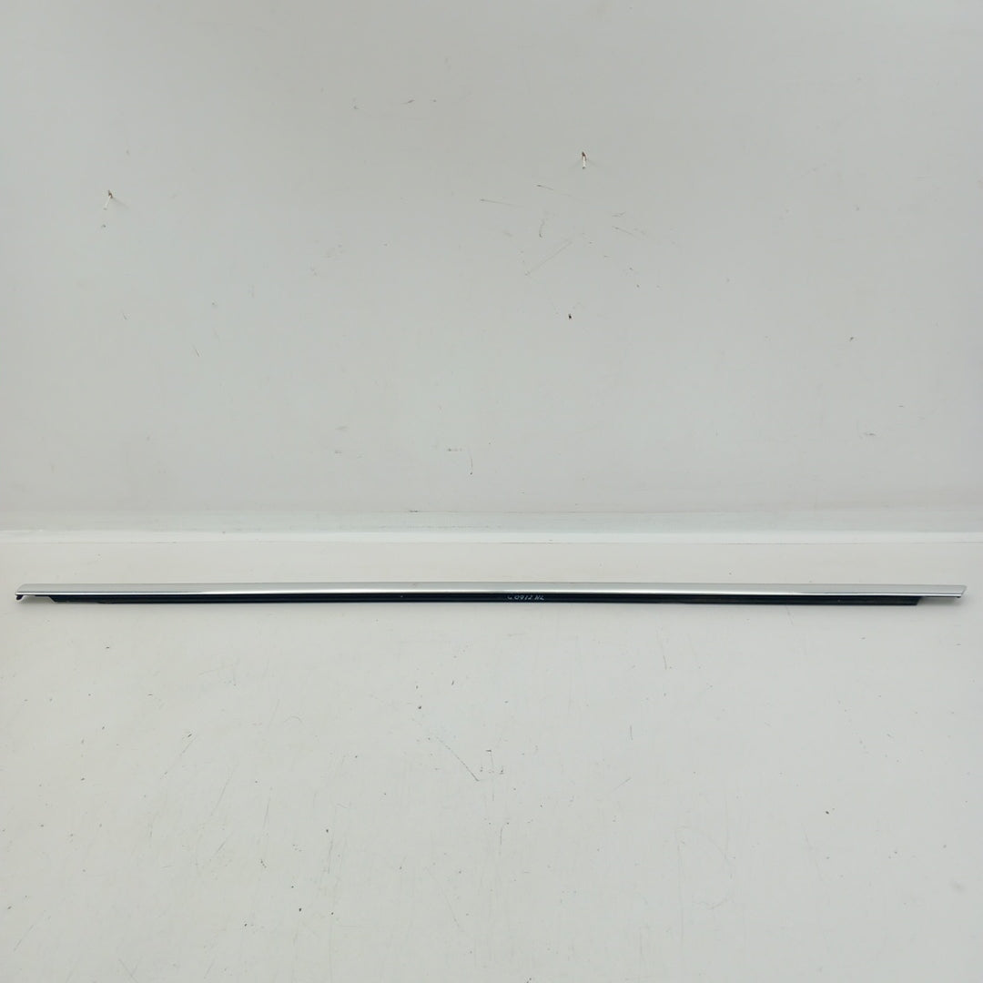 Лайстна стъкло на врата задна лява външна хром Opel Insignia A хечбек