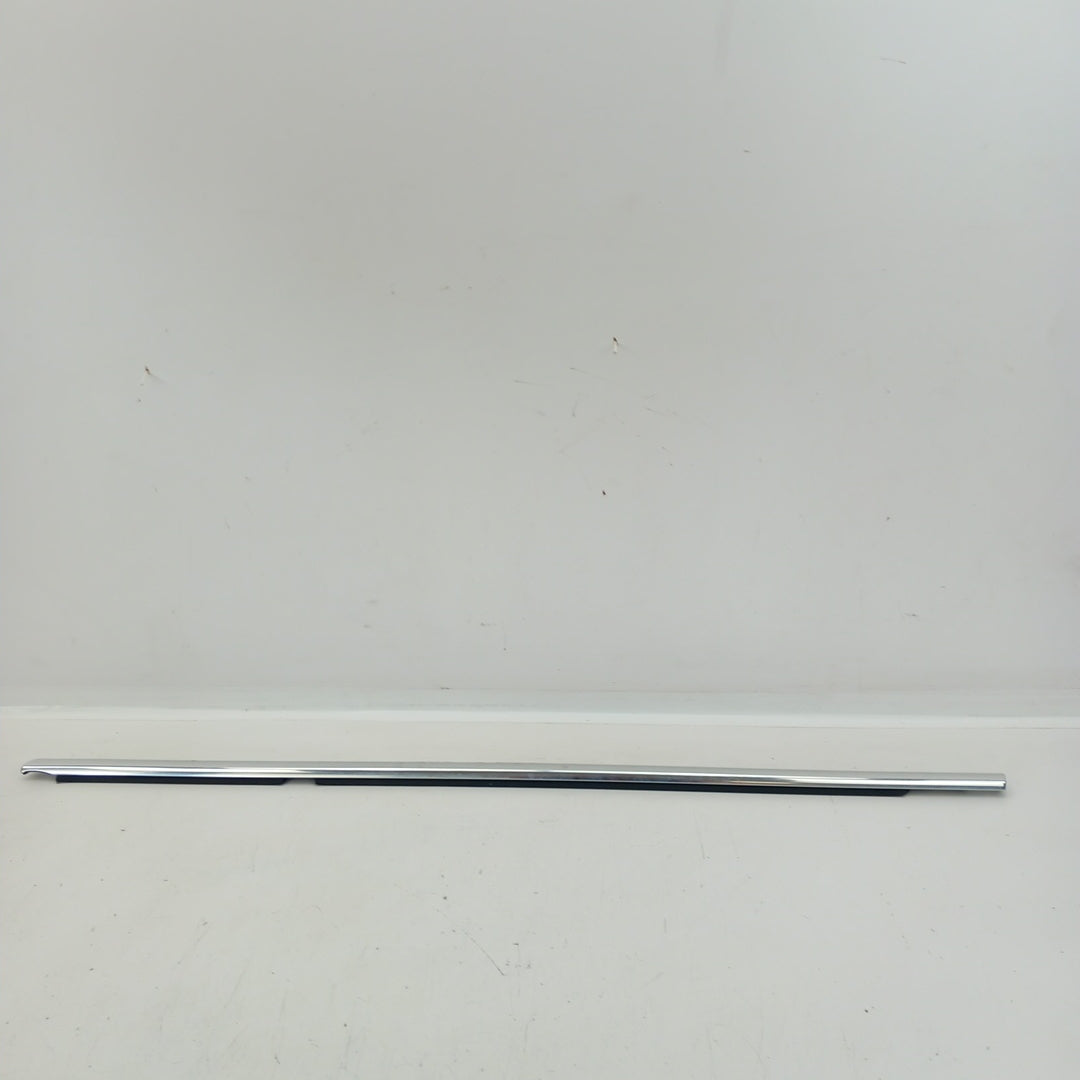 Лайстна стъкло на врата задна лява външна хром Opel Insignia A хечбек