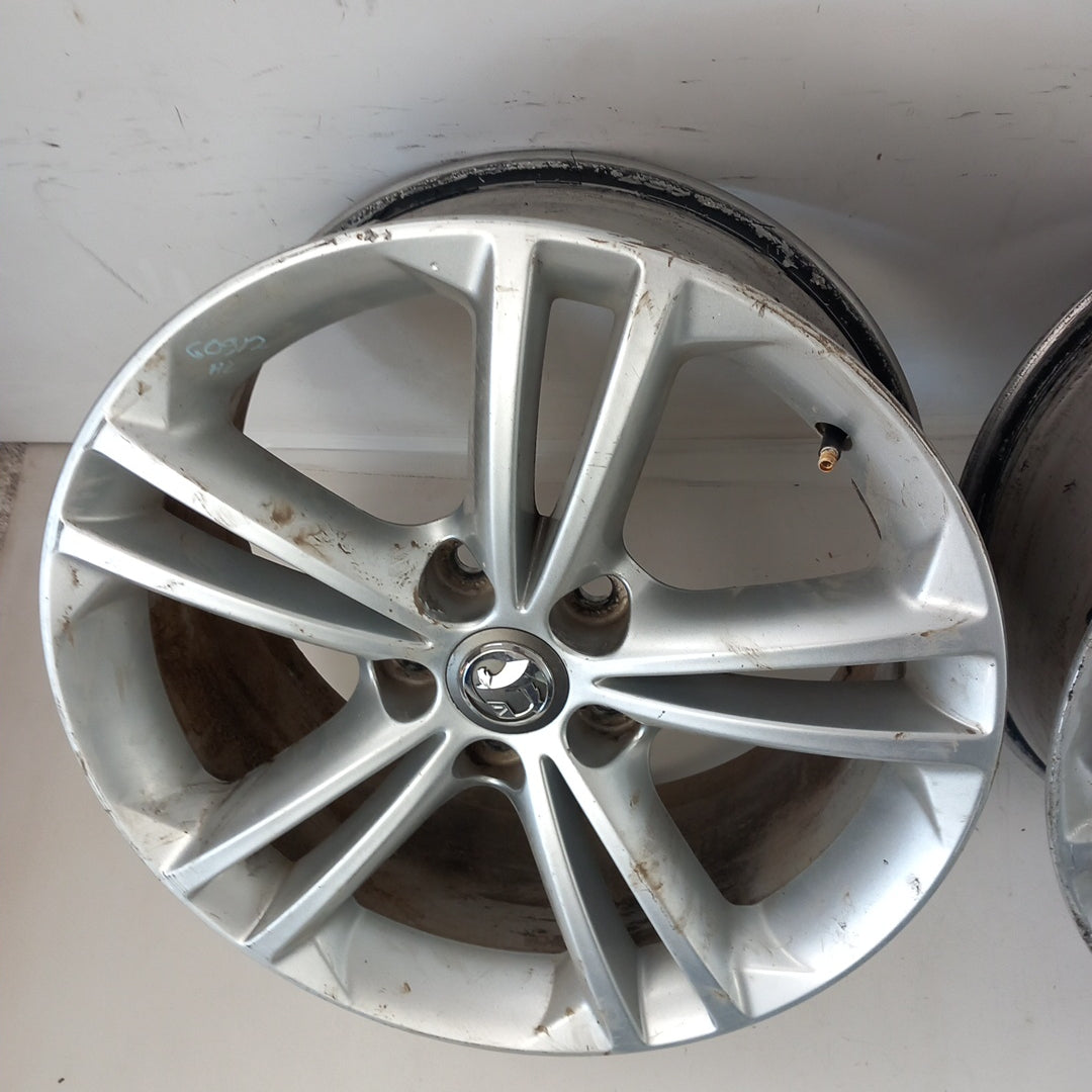 Комплект 18" цола алуминиеви джанти 18x8JH2 IS42 5x120 Opel Insignia