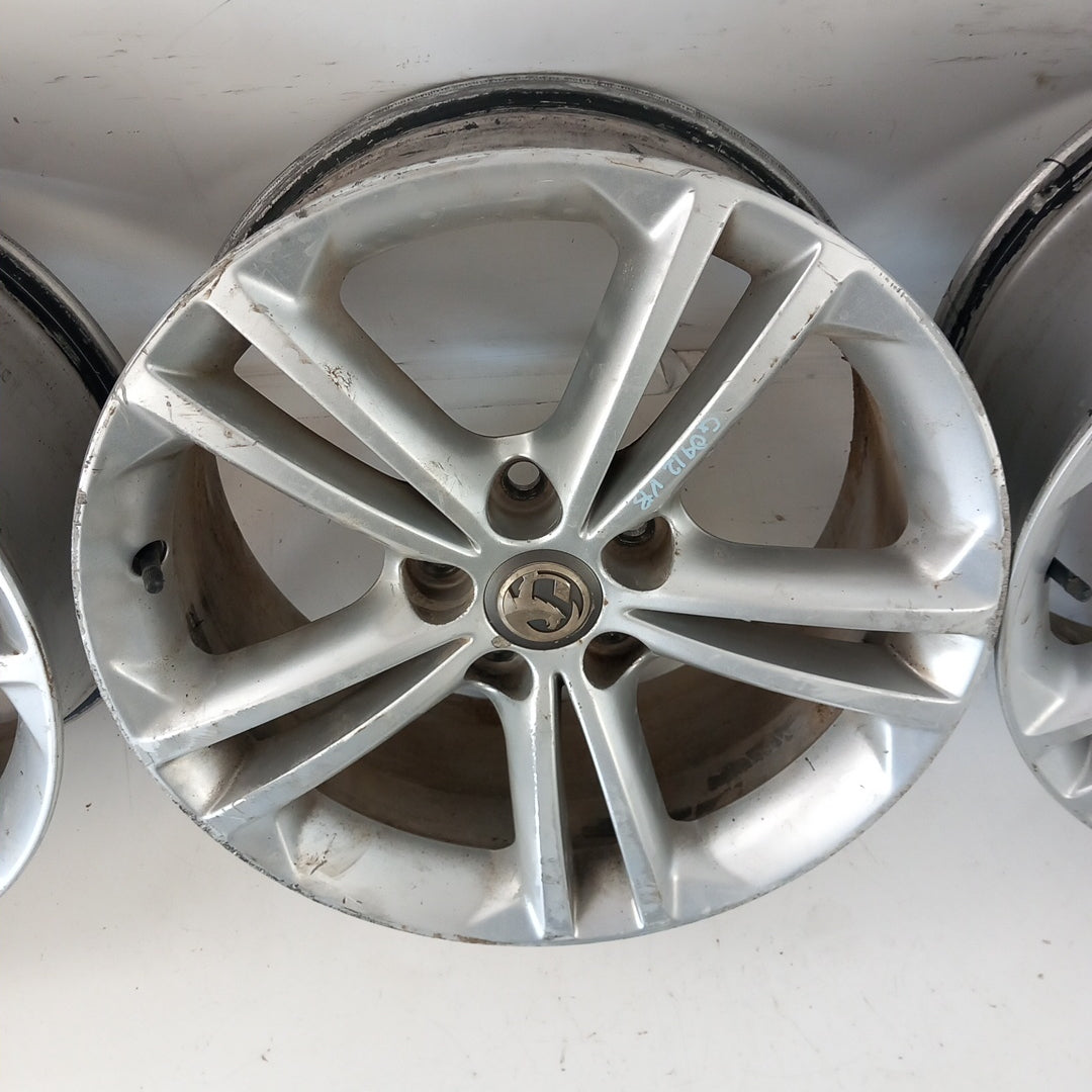 Комплект 18" цола алуминиеви джанти 18x8JH2 IS42 5x120 Opel Insignia