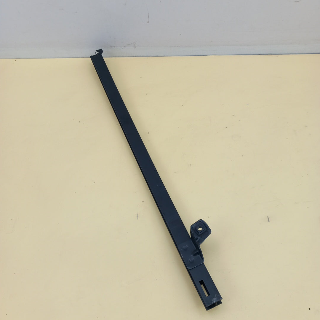 Разделителна лайсна задна дясна врата Opel Zafira C Tourer