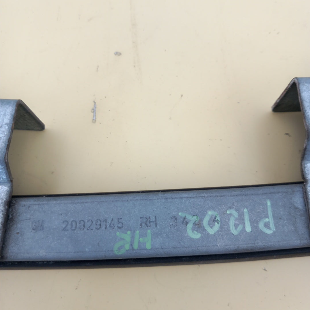 Водач стъкло задно дясно уплътнение Opel Zafira C Tourer