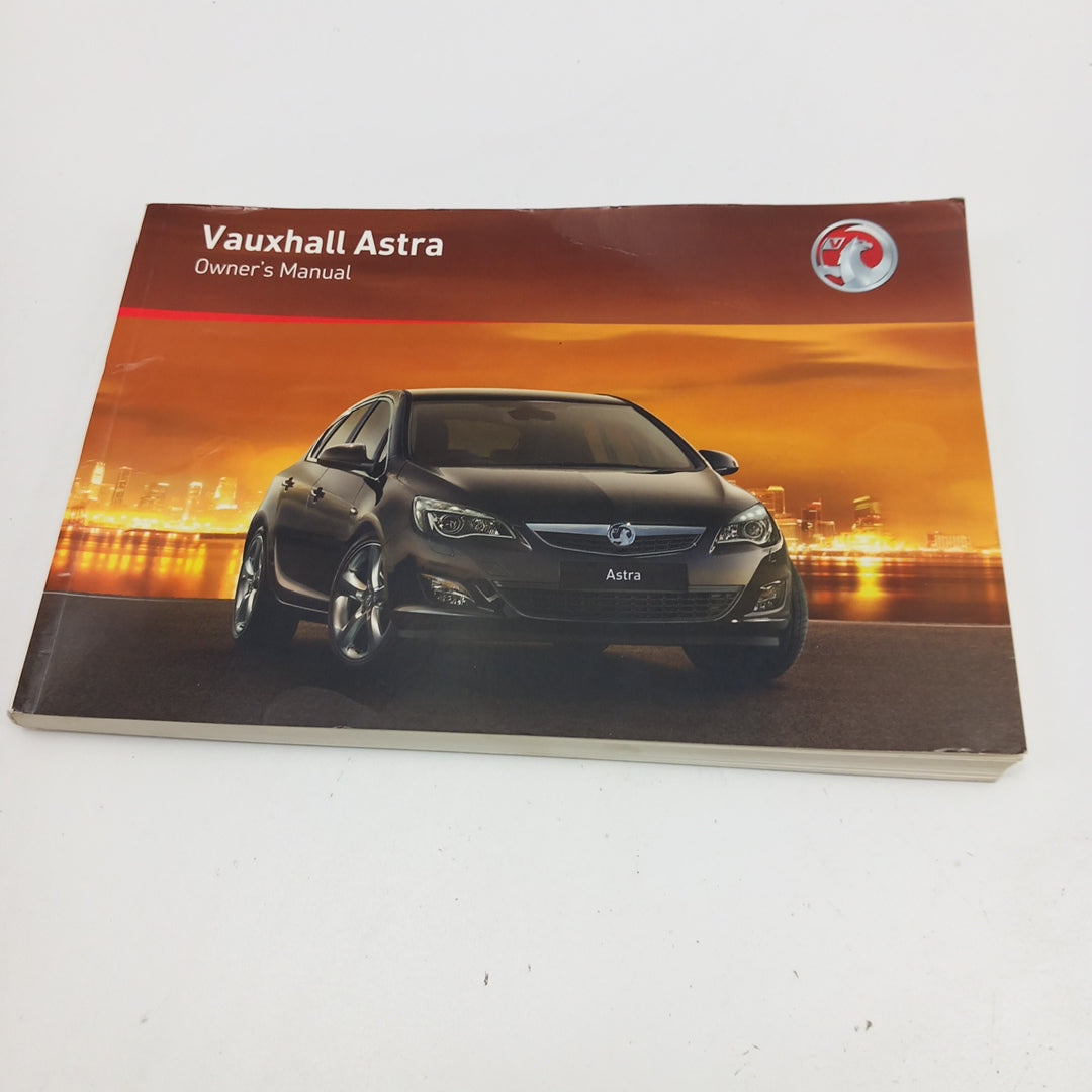 Книжка упътване Opel Astra J