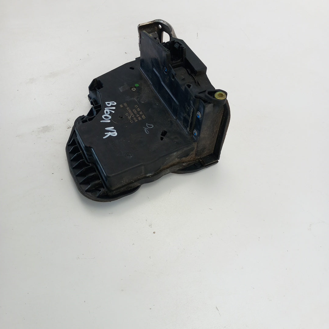 Брава централно заключване предна дясна врата RHD Opel Astra K 5-врати