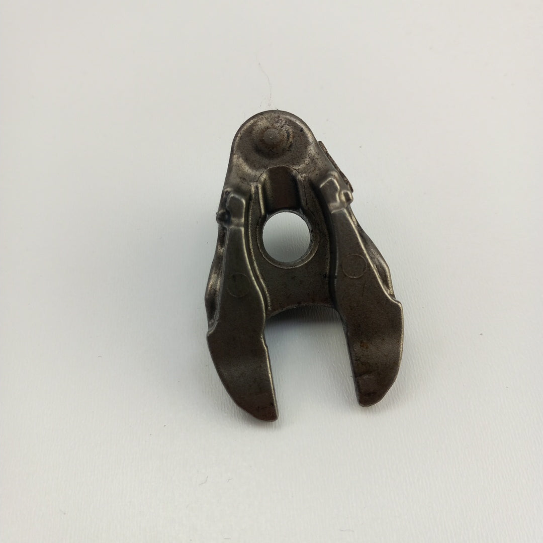 Лапа горивна дюза Opel Crossland X 1,6 CDTI B16DT