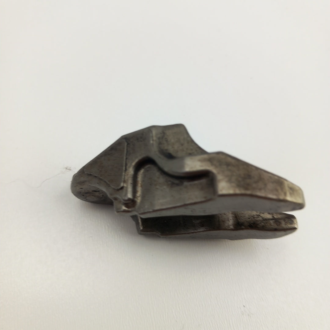 Лапа горивна дюза Opel Crossland X 1,6 CDTI B16DT