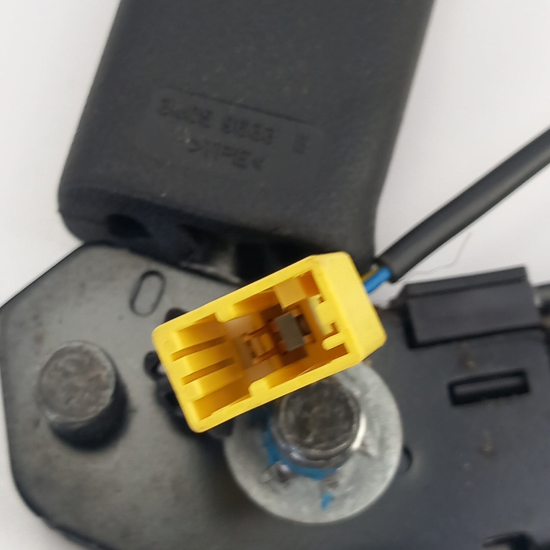 Пиропатрон предна дясна седалка Вътрешен Opel Meriva B