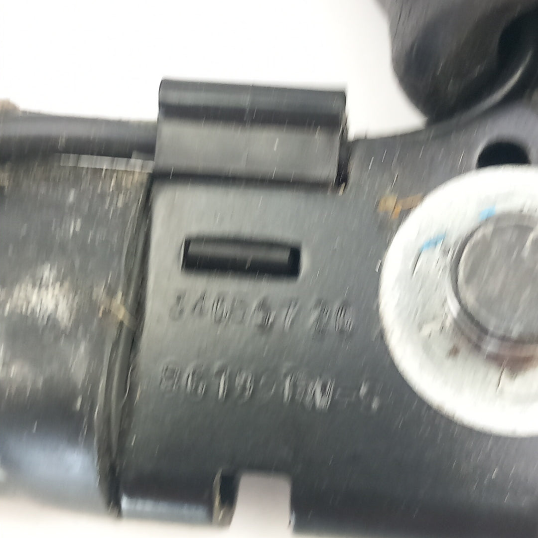 Пиропатрон предна лява седалка Вътрешен Opel Meriva B