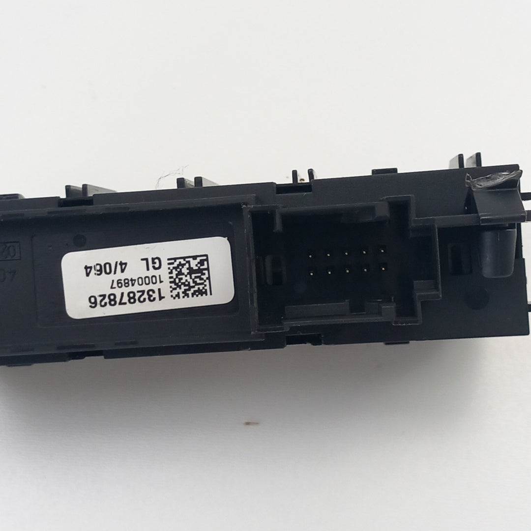 Бутон аварийни светлини TJ Opel Meriva B