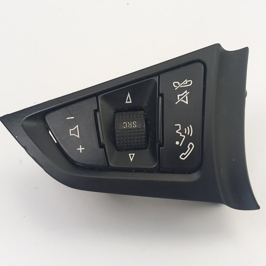 Бутон мултифункцонален волан десен Радио телефон черен Opel Meriva B