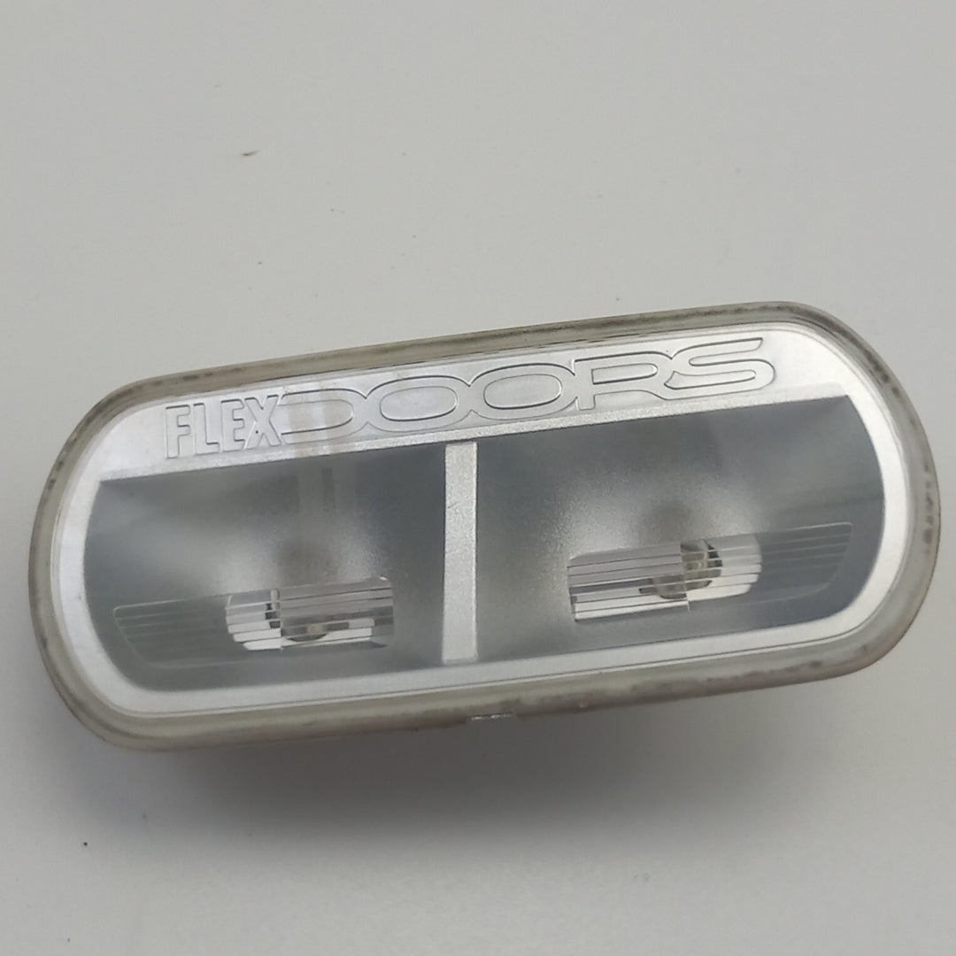 Плафон осветление врата предна дясна Opel Meriva B