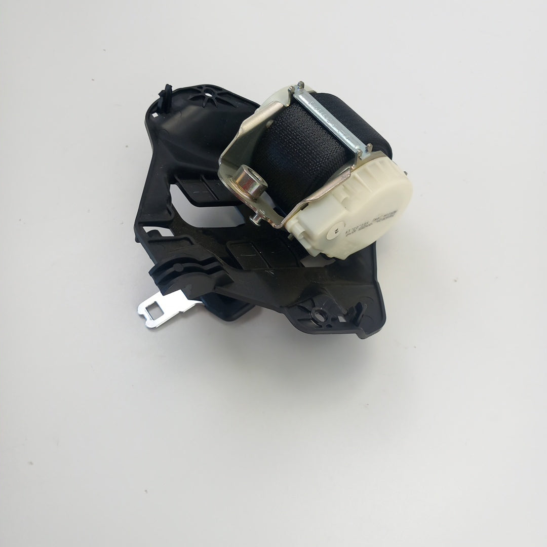 Предпазен колан заден среден черен Opel Meriva B