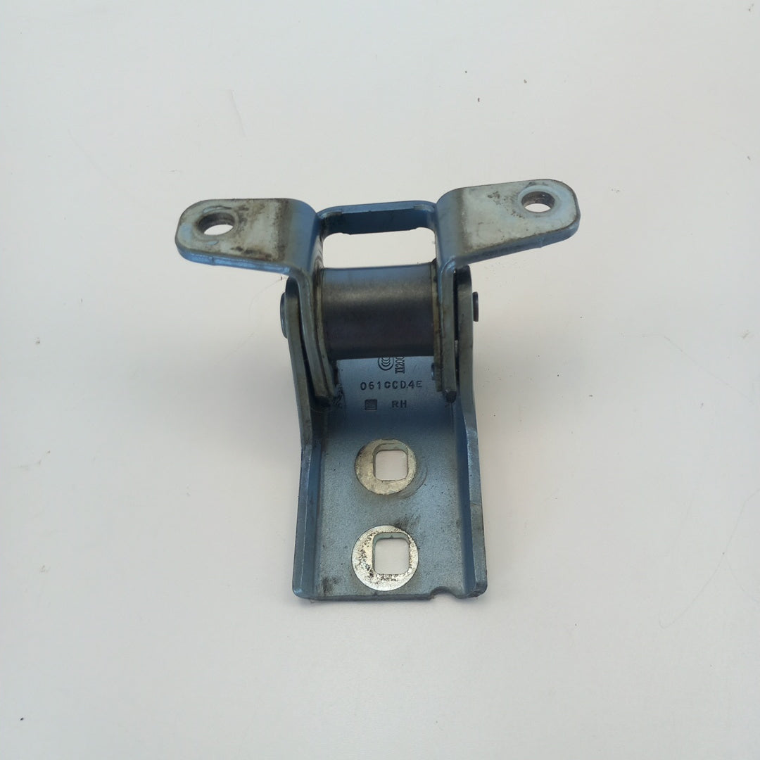 Панта врата предна дясна горна Crinan Blue / 22R Opel Meriva B