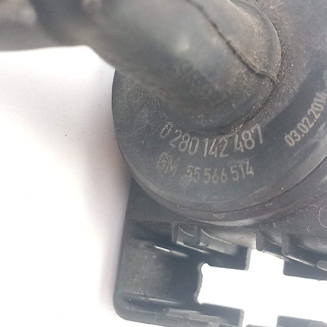 Клапан вентилация въздух Opel Meriva B 1,4 B14XER