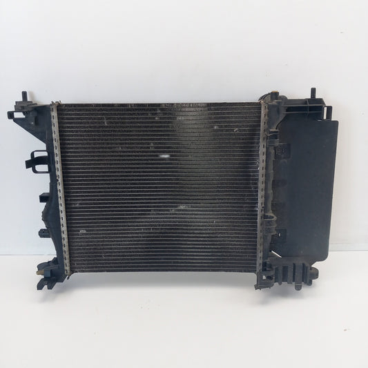 Воден радиатор Opel Meriva B 1,4 B14XER