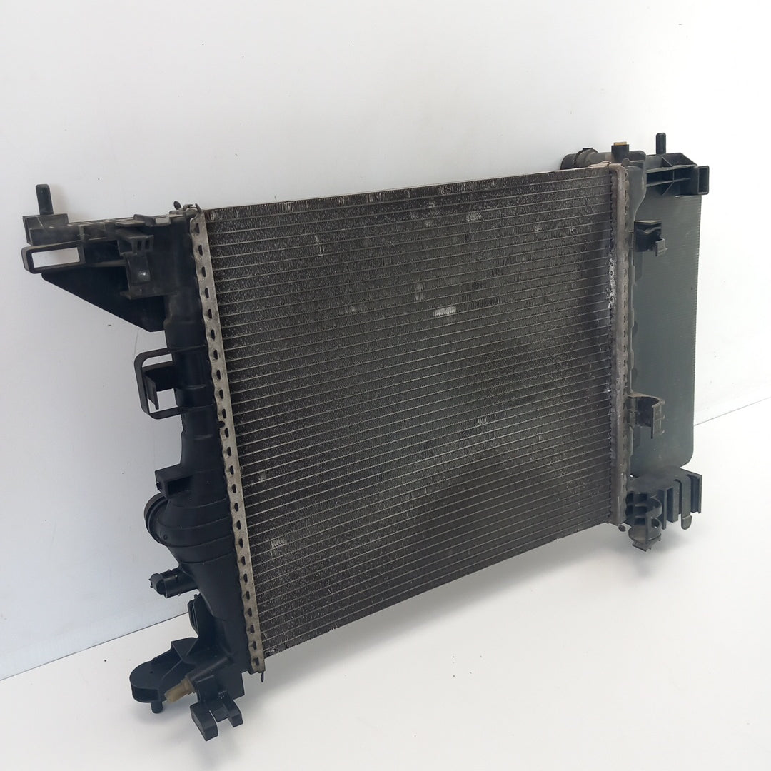 Воден радиатор Opel Meriva B 1,4 B14XER