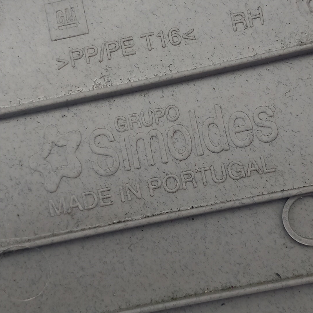 Кора средна колона дясна горна Titanium Bright Opel Meriva B