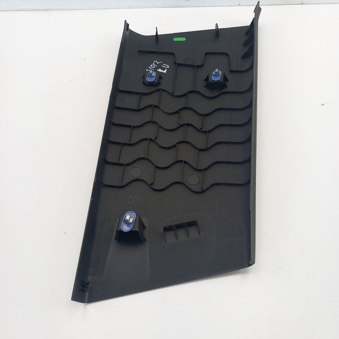 Кора средна колона лява долна черен Opel Meriva B